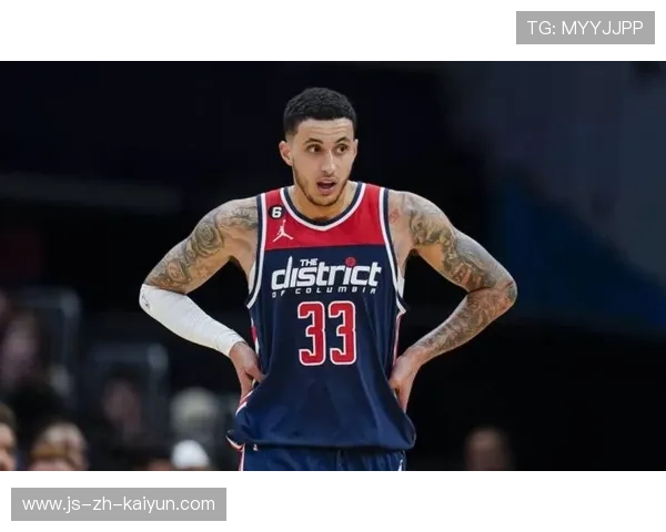 美国马术协会授予凯尔·库克“年度最佳障碍赛骑手”称号。，凯尔库兹马视频