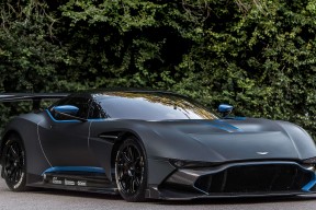 开云官方网-中国男篮防守强度显著提高 球队默契增强，中国男篮面临一个可怕的对手